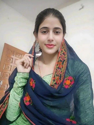 female Call Girls in Karol Bagh