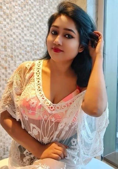 model Call Girls in Karol Bagh