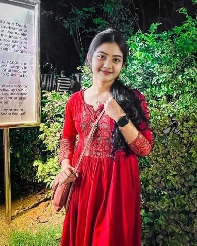 female Call Girls in Karol Bagh