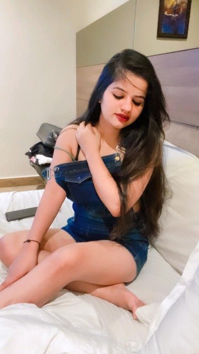 female Call Girls in Karol Bagh