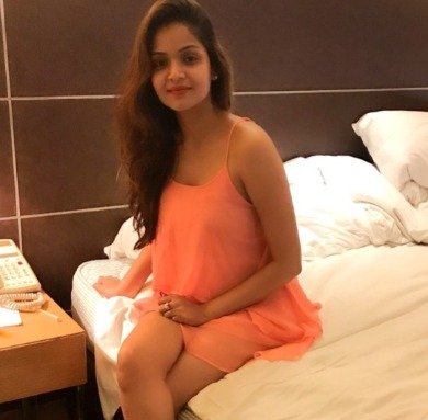 Call Girls in Karol Bagh