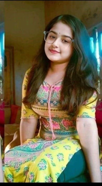 model Call Girls in Karol Bagh