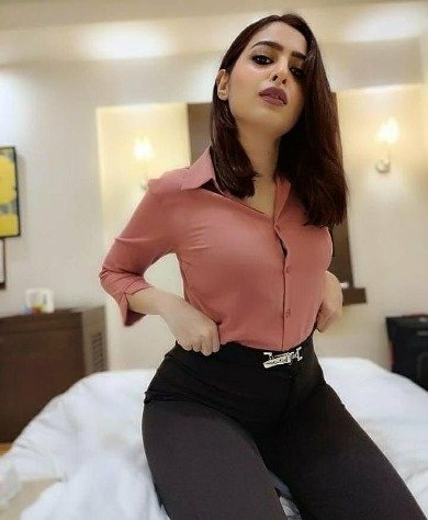 Call Girls in Karol Bagh