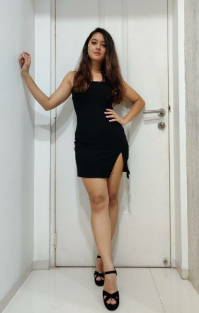 female Call Girls in Karol Bagh