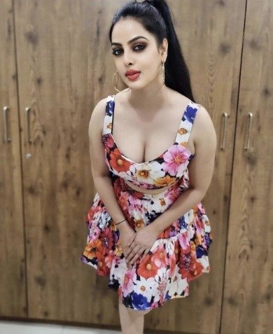 model Call Girls in Karol Bagh