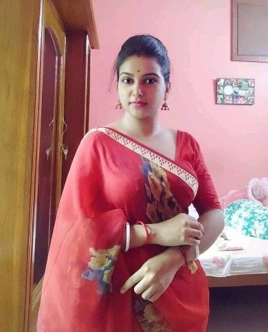female Call Girls in Karol Bagh